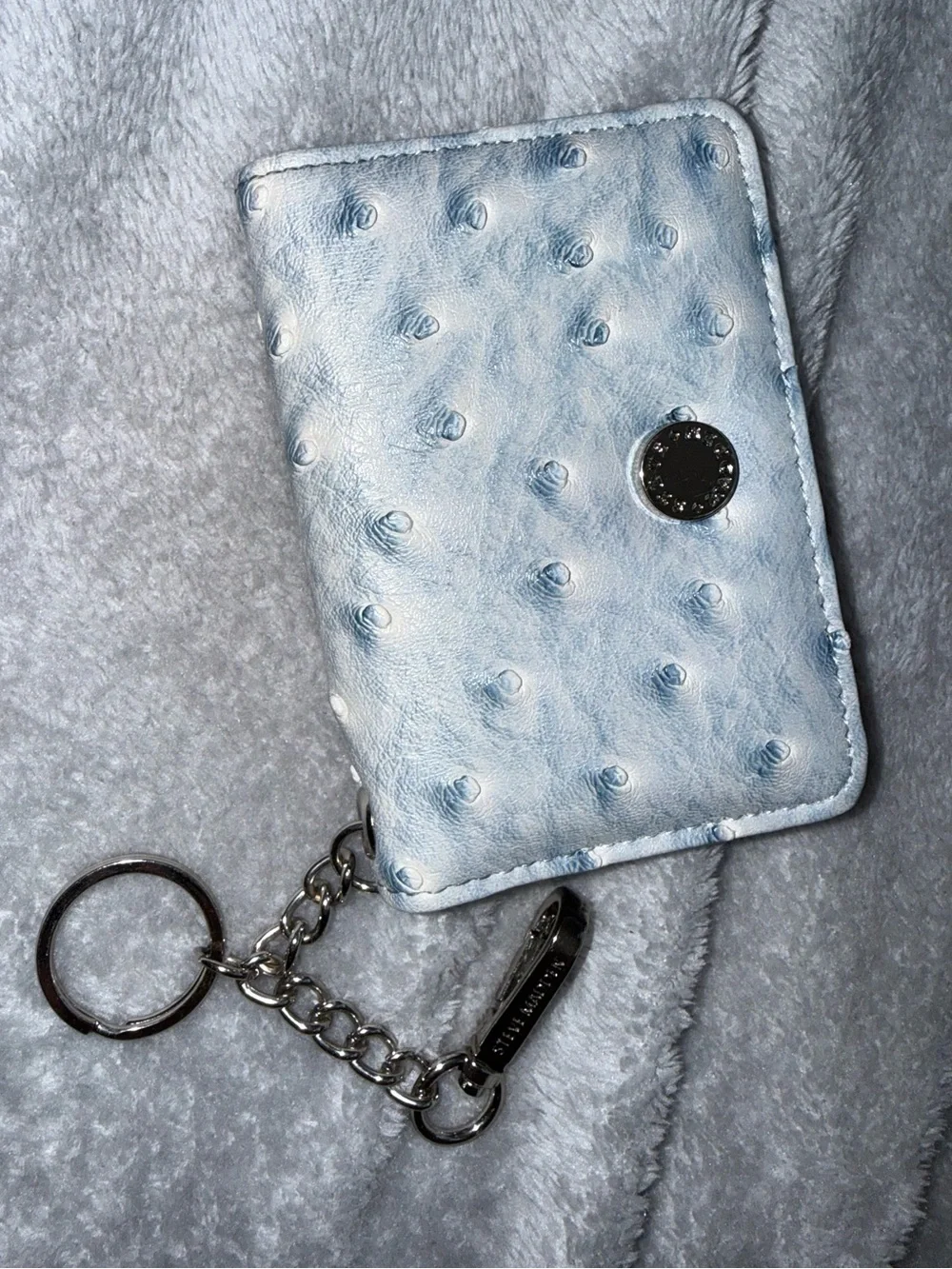 Steve Madden Light Blue Textured Cardholder Keychain